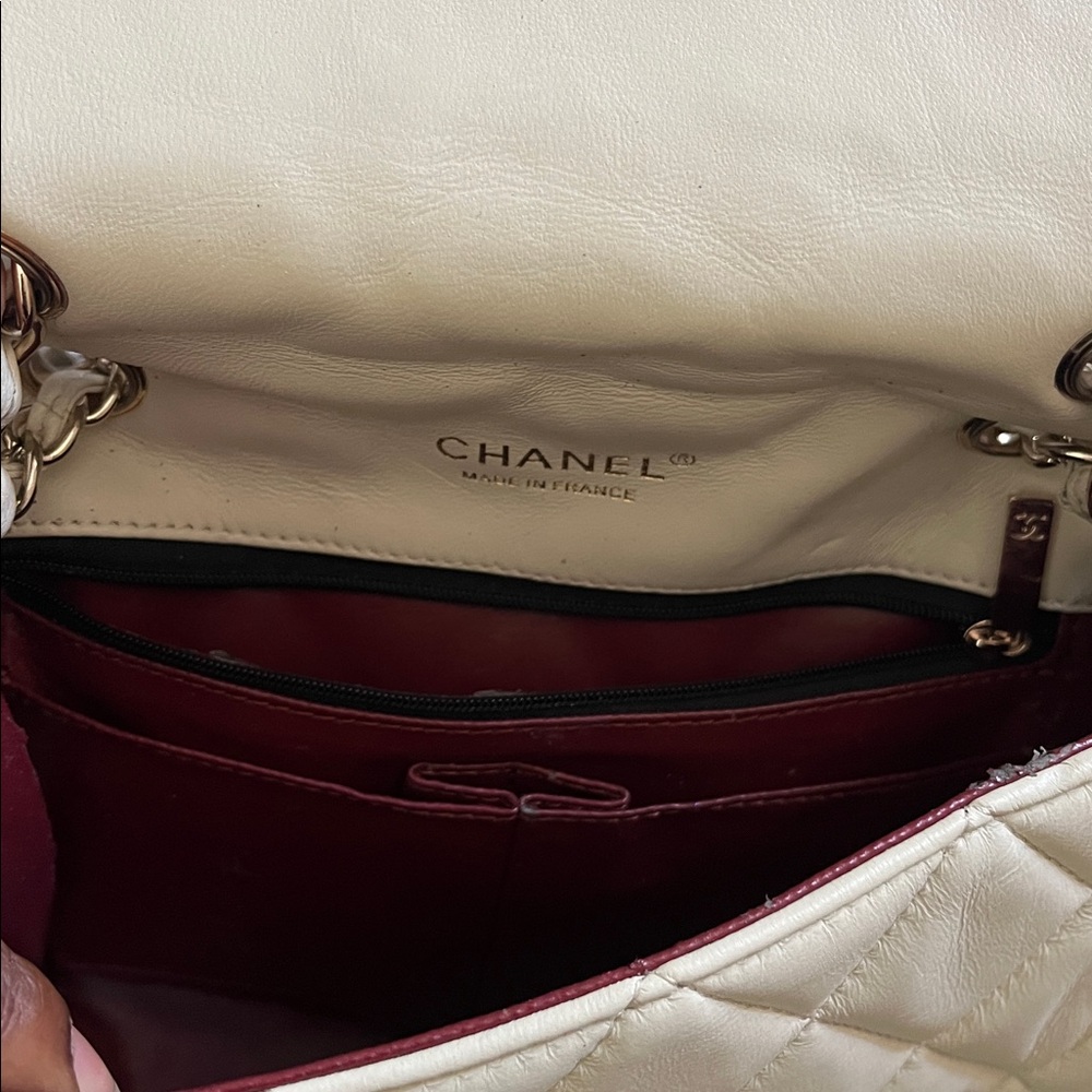 Off White Chanel Purse - Picture 8 of 11